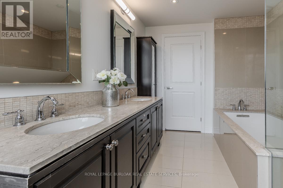 601 - 3500 Lakeshore Road W, Oakville, Ontario  L6L 0B4 - Photo 39 - W12138599