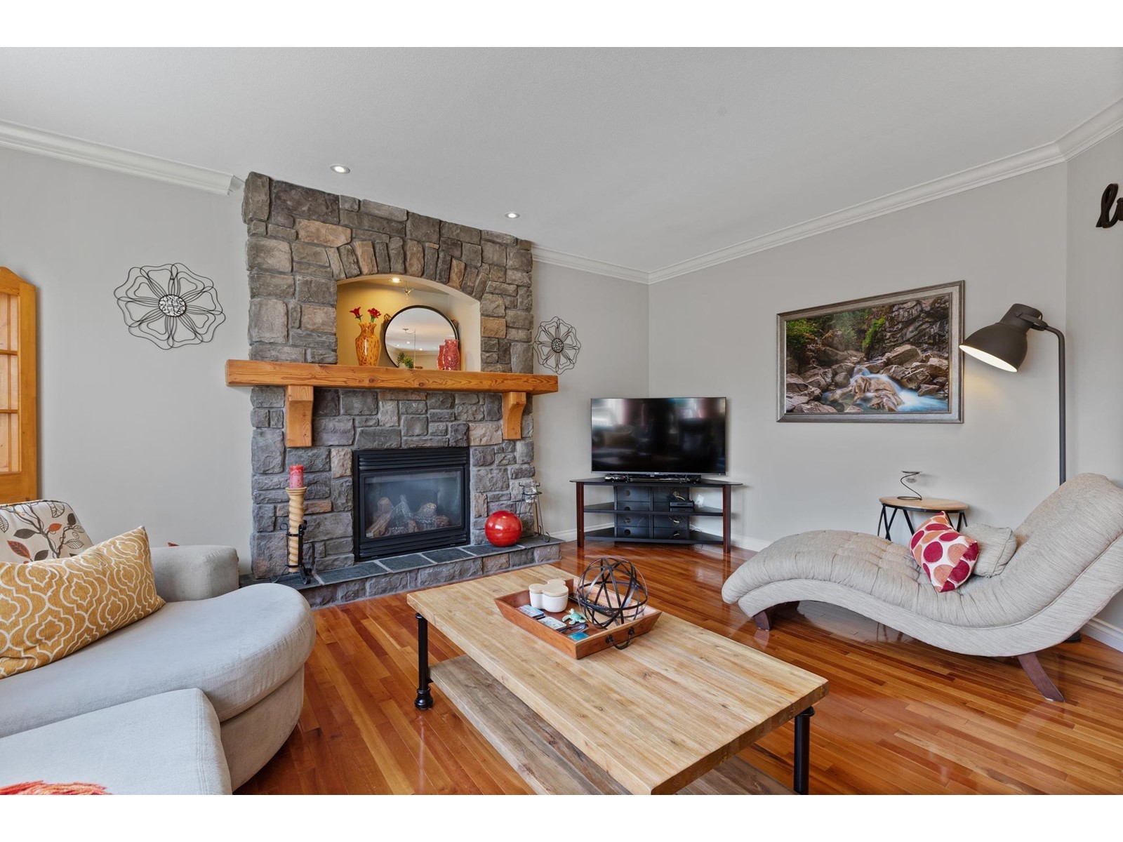 22342 50 Avenue, Langley, British Columbia  V2Y 2V4 - Photo 8 - R2998157