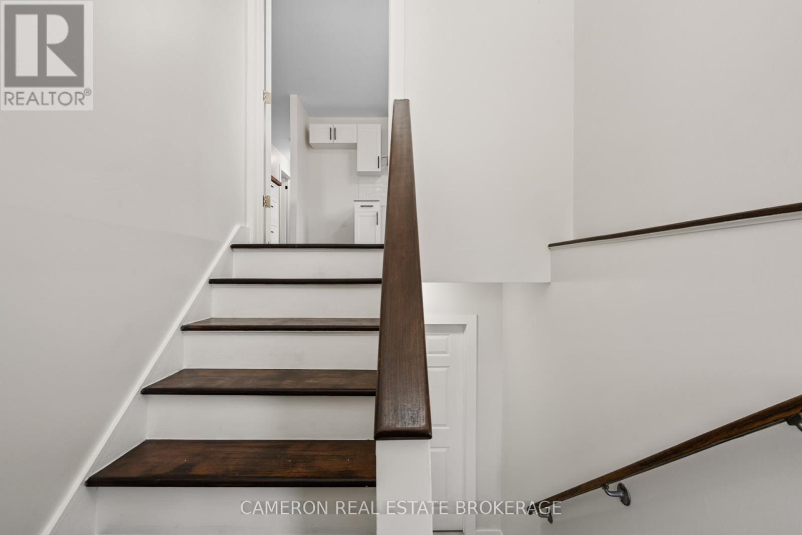 Property at 3116 NORTHDALE DRIVE image 4
