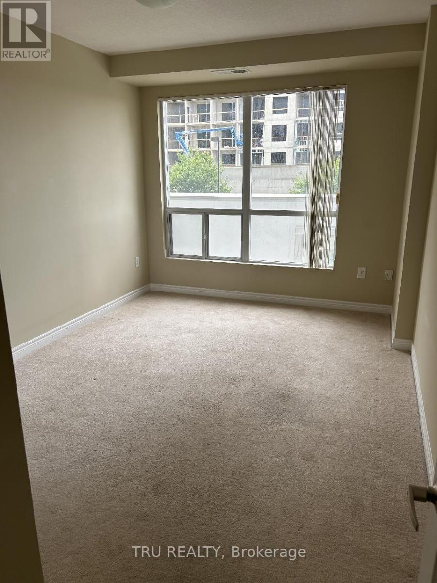 201 - 1030 Coronation Drive, London North (North I), Ontario  N6G 0G5 - Photo 11 - X12138662