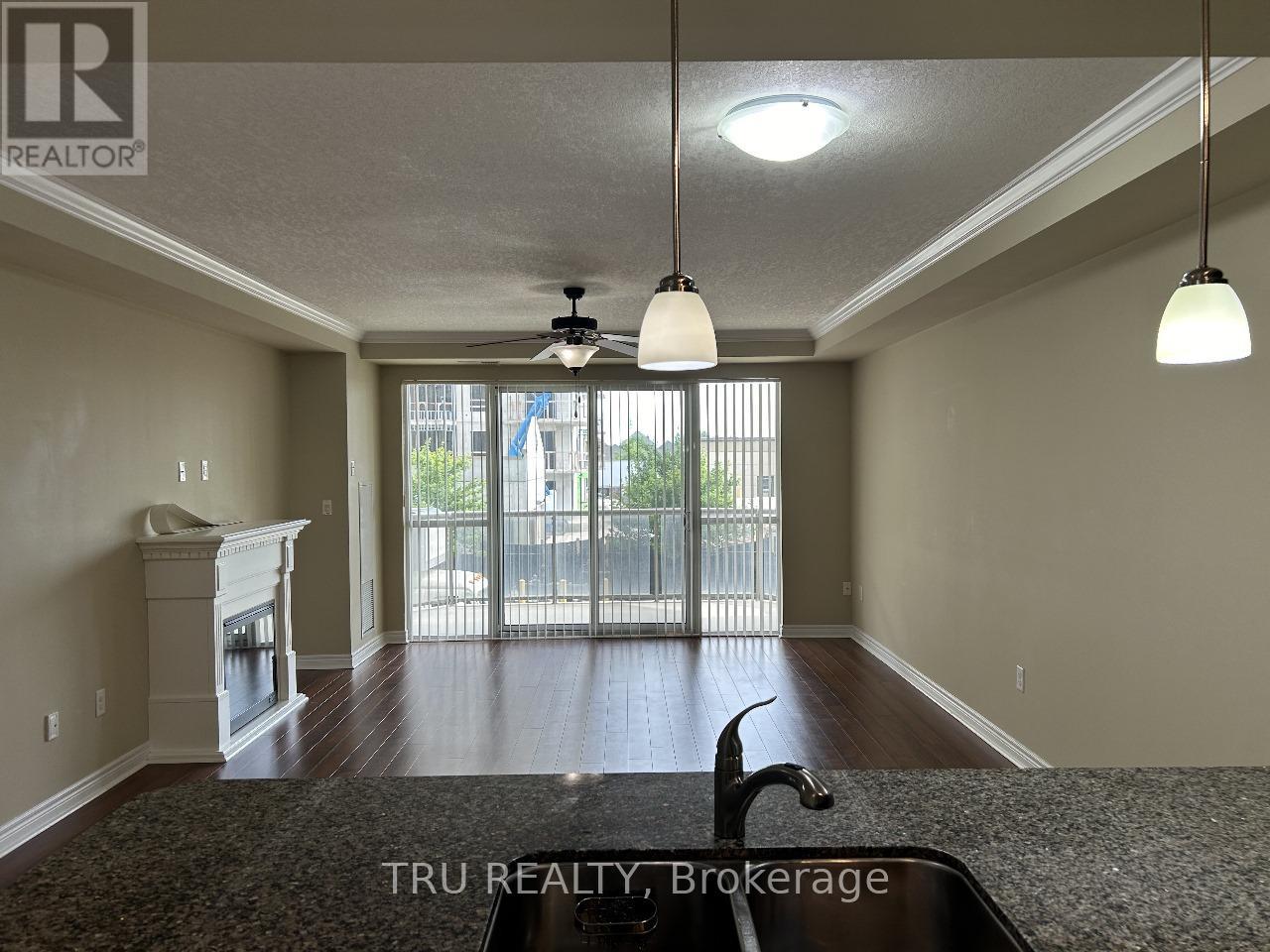 201 - 1030 Coronation Drive, London North (North I), Ontario  N6G 0G5 - Photo 17 - X12138662