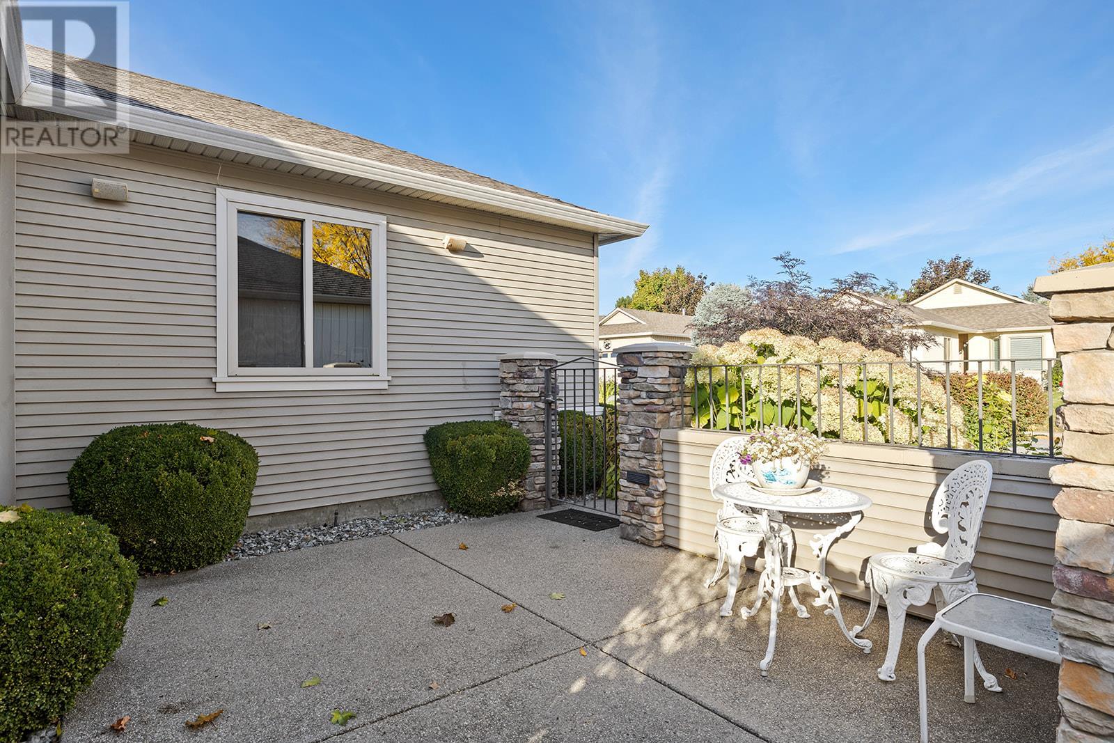 2365 Stillingfleet Road Unit# 384 Lot# 206, Kelowna, British Columbia  V1W 4X5 - Photo 3 - 10347224