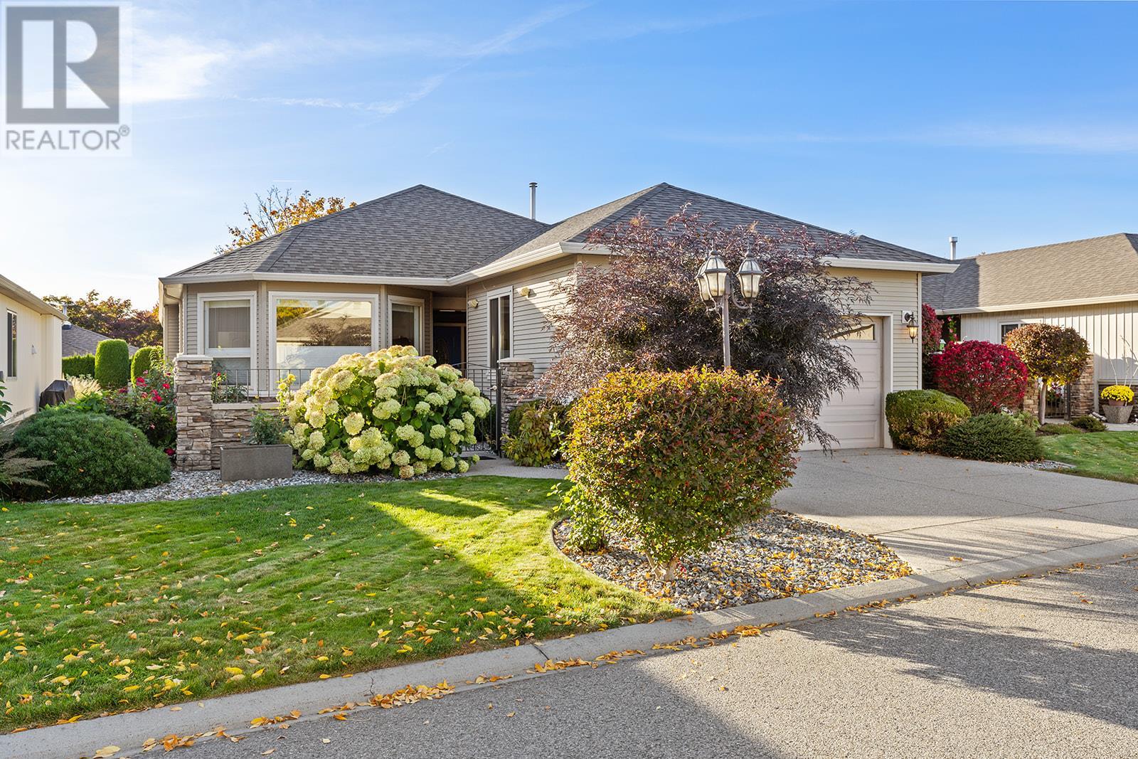 2365 Stillingfleet Road Unit# 384 Lot# 206, Kelowna, British Columbia  V1W 4X5 - Photo 1 - 10347224