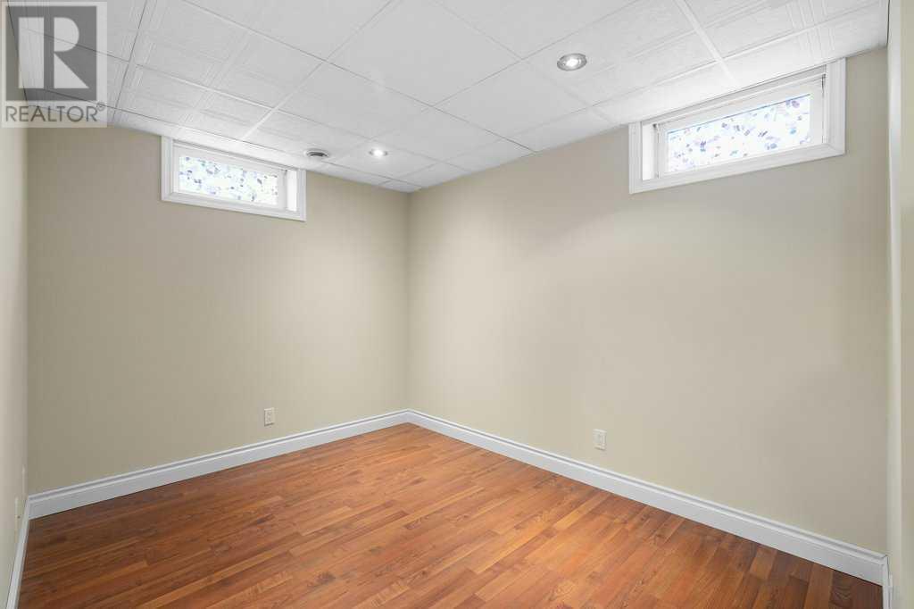 211 Parkwood Place Se, Calgary, Alberta  T2J 3X2 - Photo 30 - A2217728