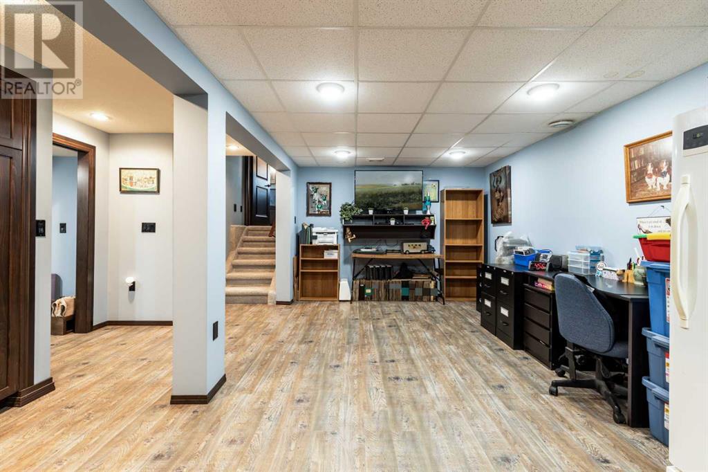 20 Harris Street Sw, Medicine Hat, Alberta  T1A 4A1 - Photo 40 - A2219223
