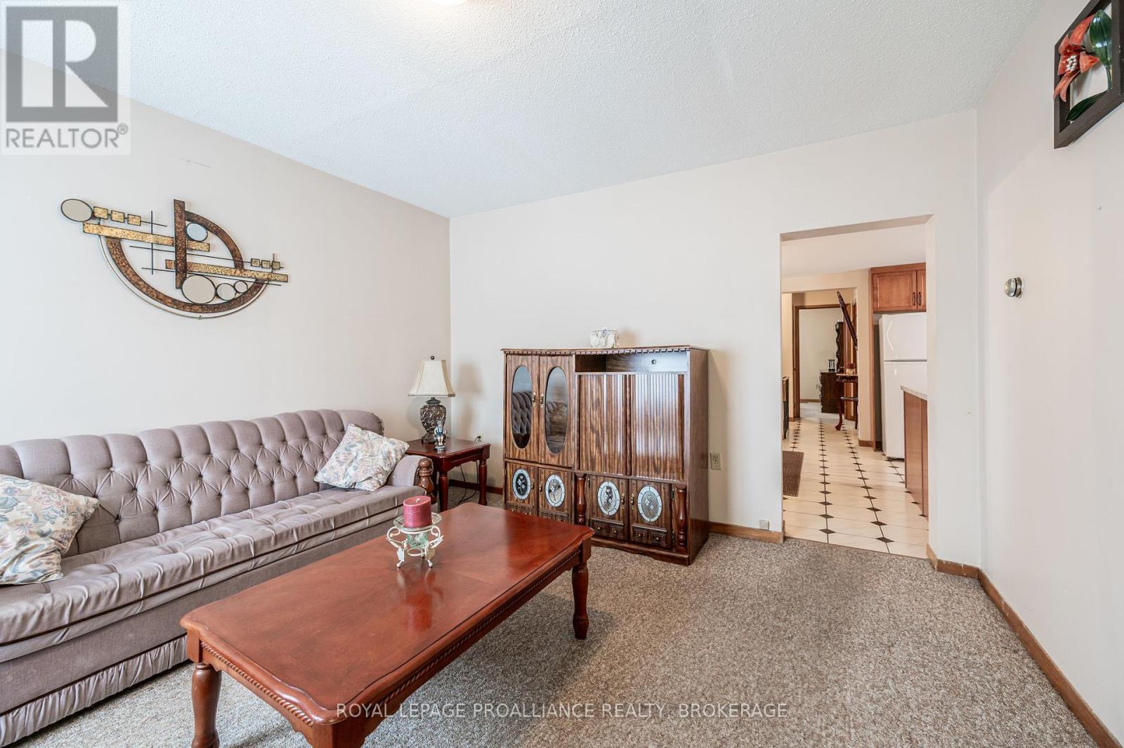 58 Joseph Street, Kingston, Ontario  K7K 2H5 - Photo 2 - X12115900