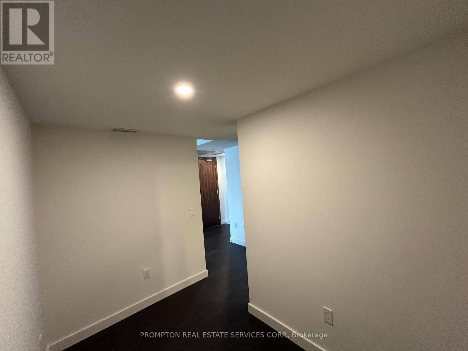 1032 - 1 Concord Cityplace Way, Toronto, Ontario  M5V 0X3 - Photo 12 - C12138631