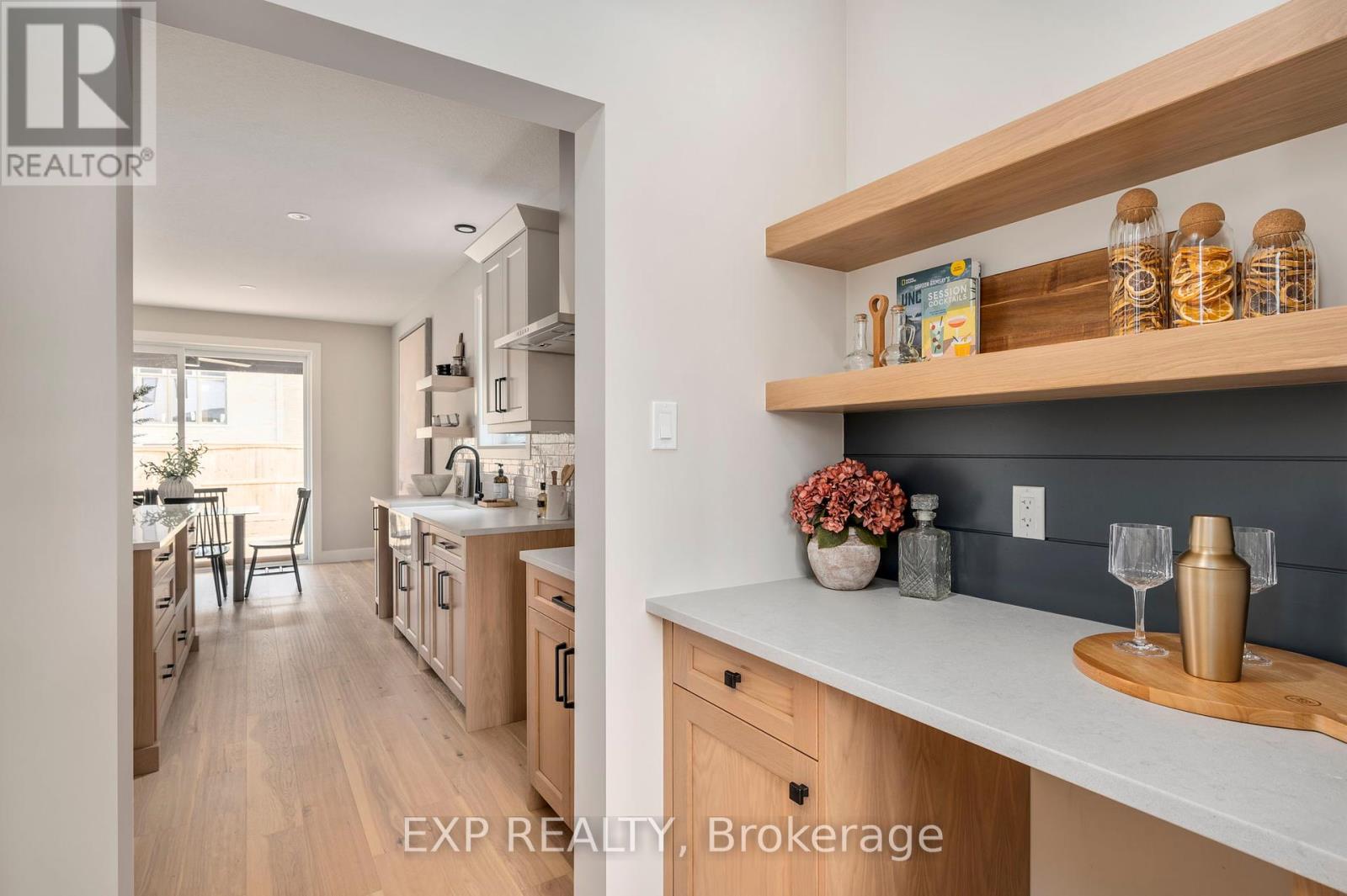 2064 Wickerson Road, London South (South K), Ontario  N6K 5C4 - Photo 11 - X12138714