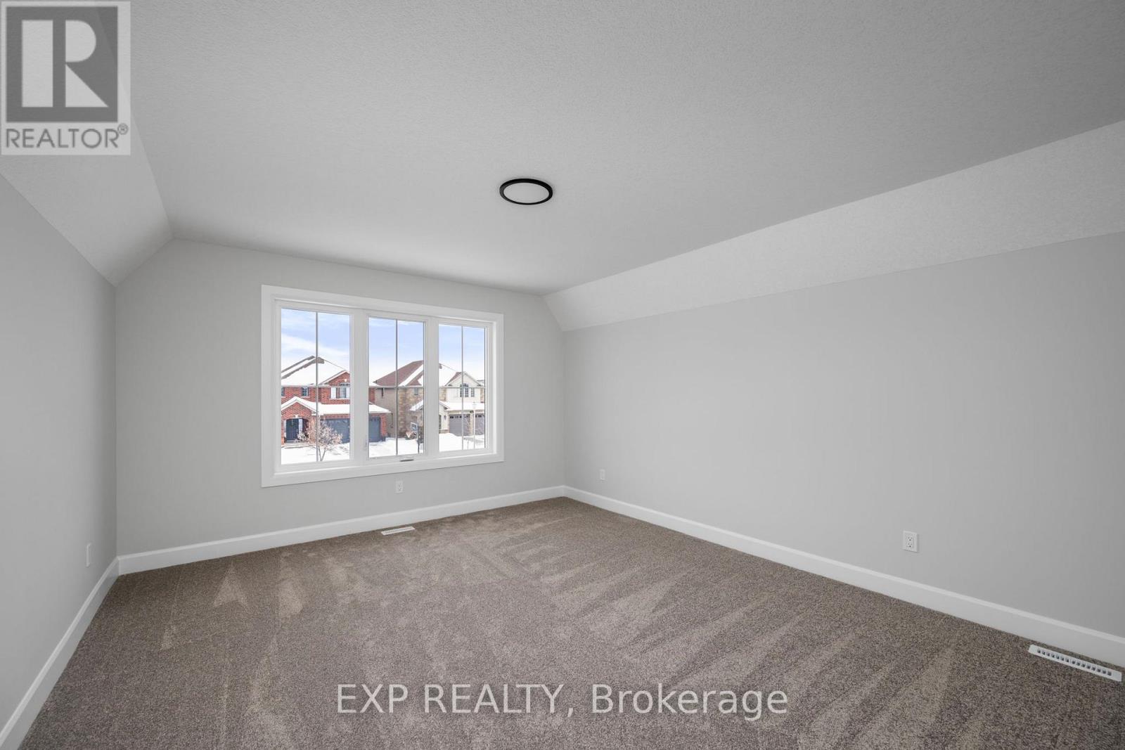 2060 Wickerson Road, London South, Ontario  N6K 5C4 - Photo 17 - X12138718