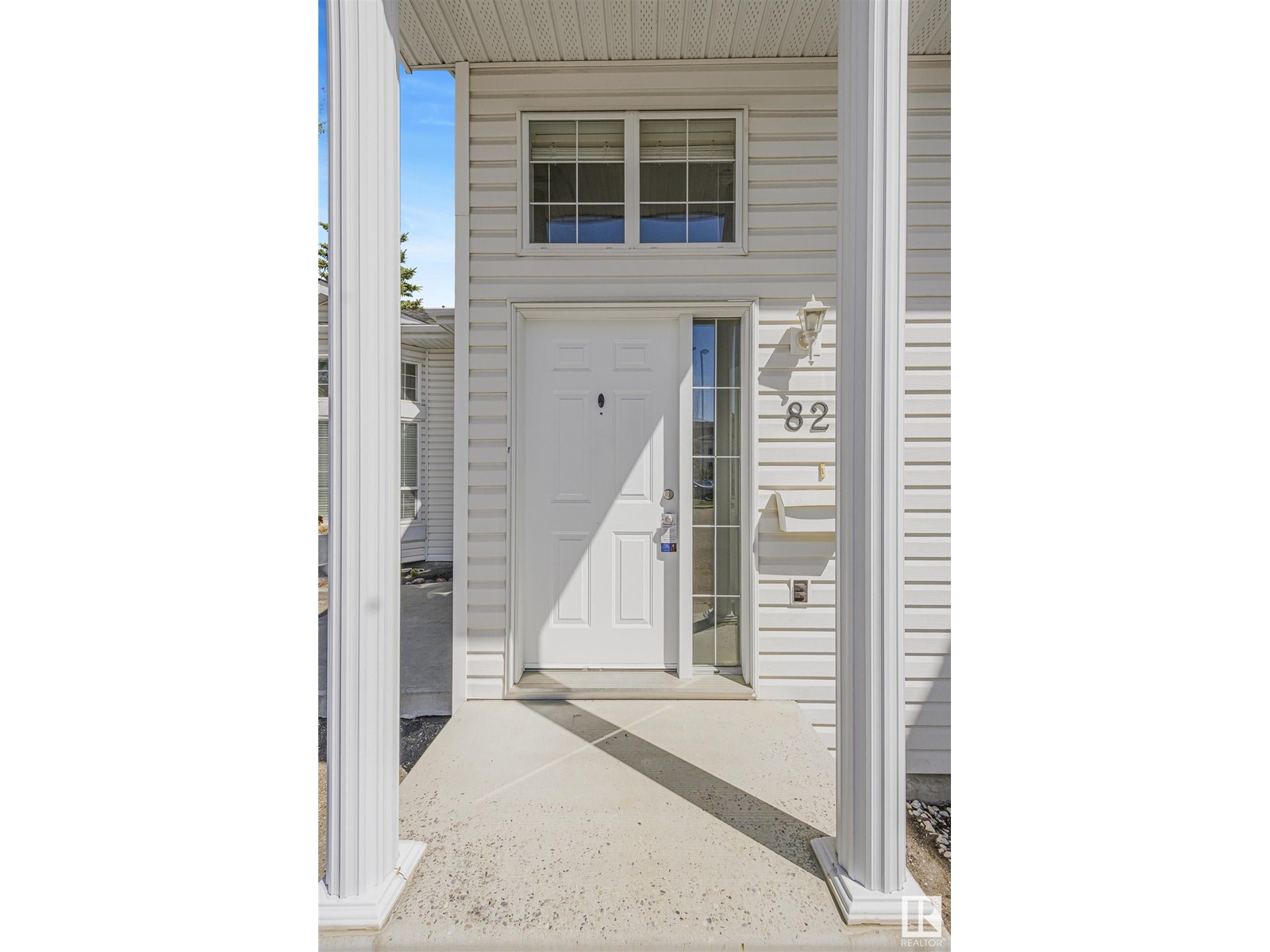 Property at #82 3380 28A AV NW image 4