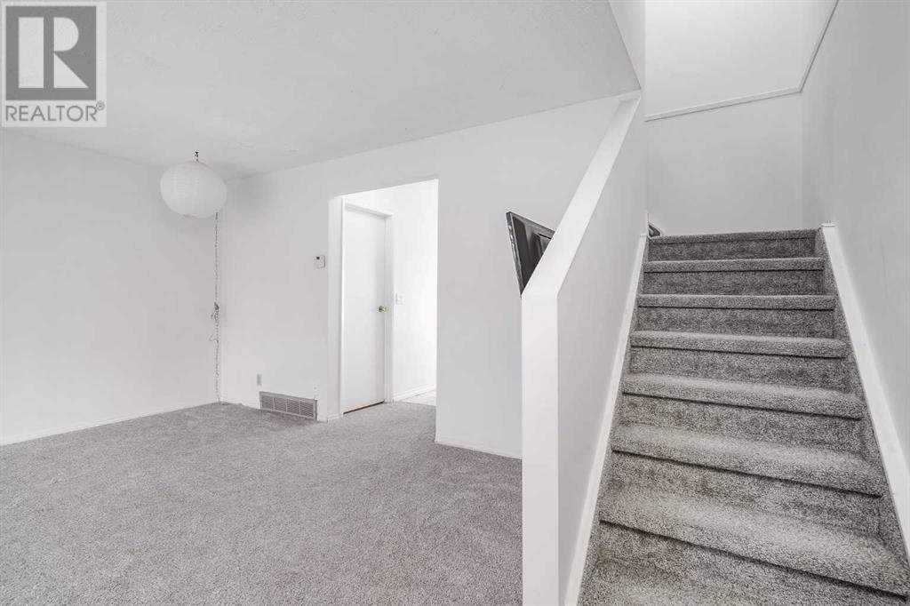 Property at 143, 123 Queensland Drive SE image 2
