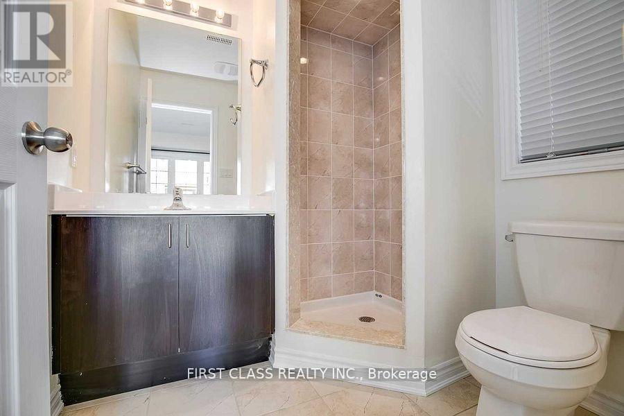 126 Farooq Boulevard, Vaughan, Ontario  L4L 1A6 - Photo 16 - N12138627