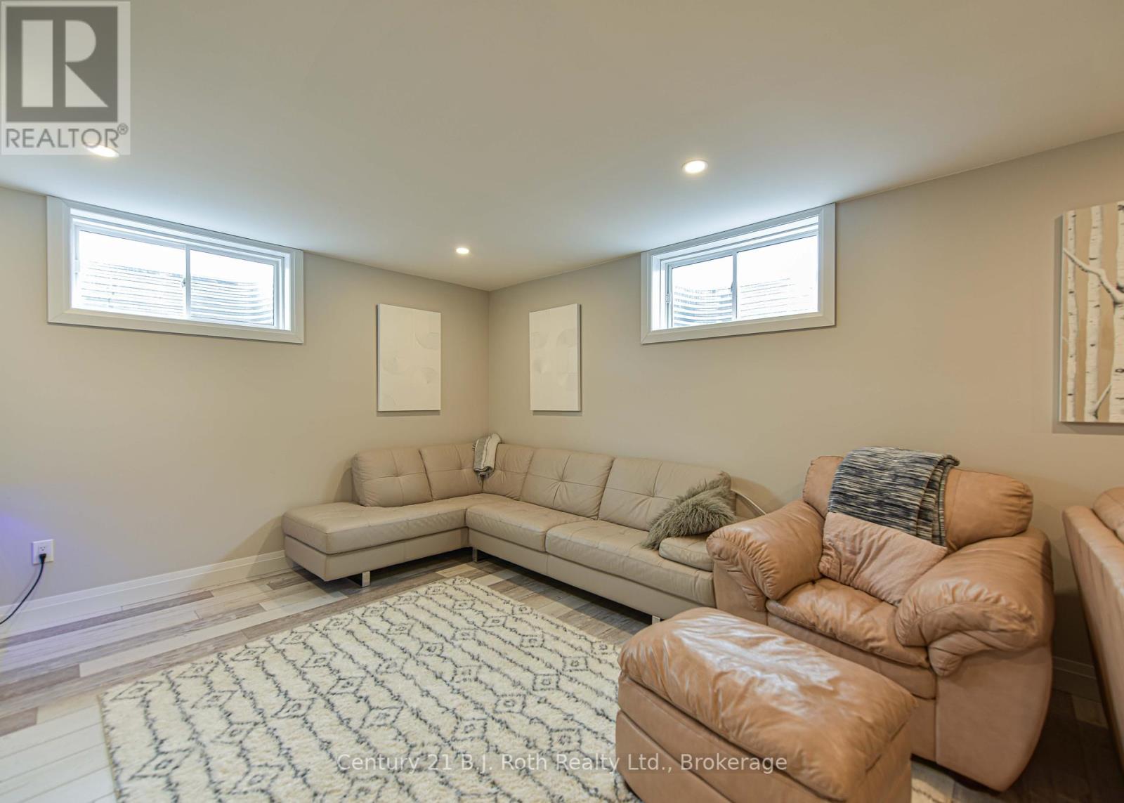 3 Breanna Boulevard, Oro-Medonte, Ontario  L3V 0J9 - Photo 39 - S12130244