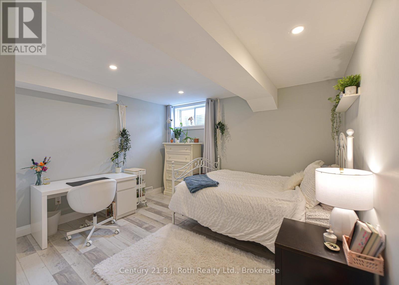3 Breanna Boulevard, Oro-Medonte, Ontario  L3V 0J9 - Photo 43 - S12130244