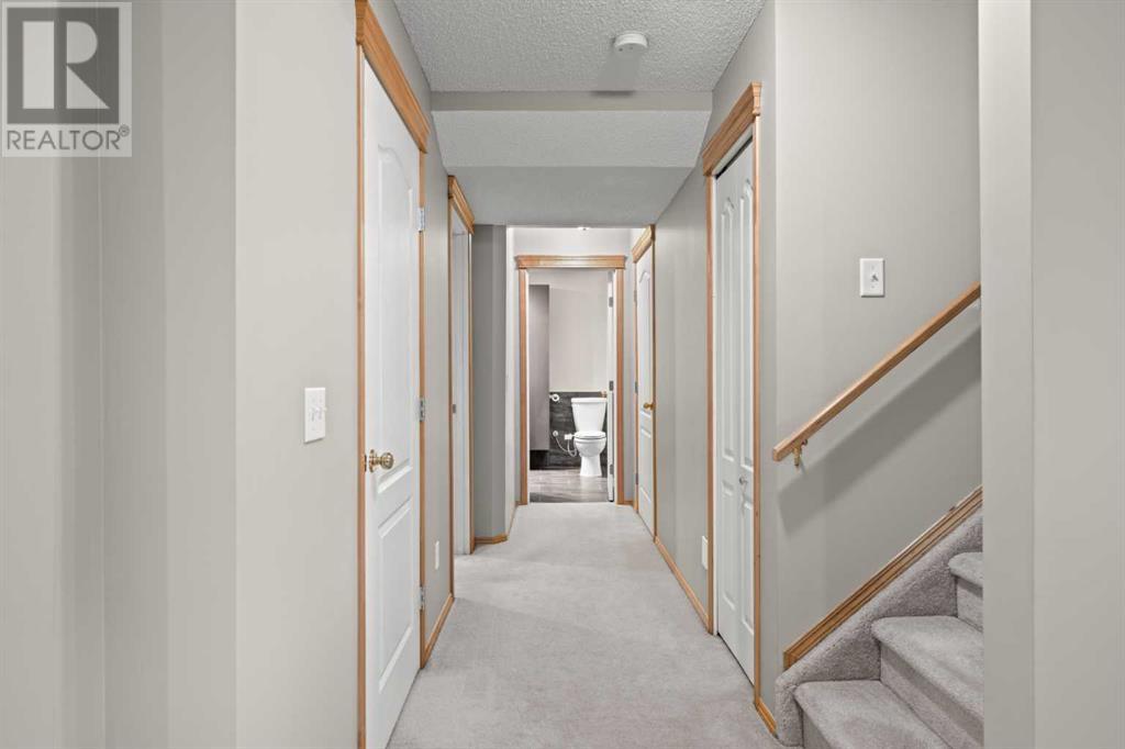 68 Eversyde Manor Sw, Calgary, Alberta  T2Y 4R2 - Photo 30 - A2218970