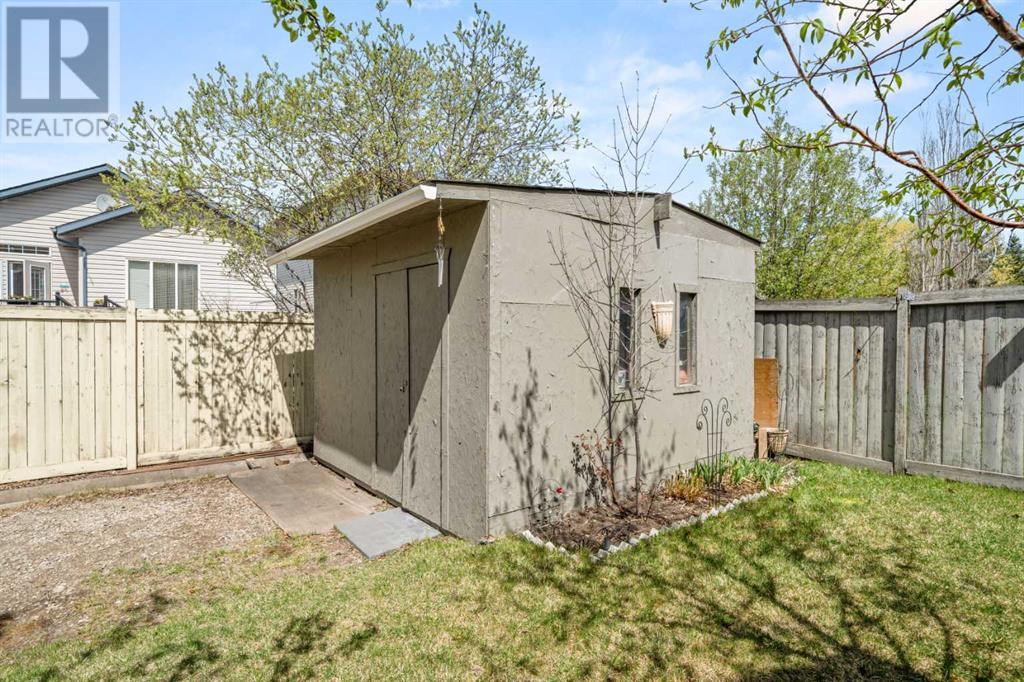 68 Eversyde Manor Sw, Calgary, Alberta  T2Y 4R2 - Photo 40 - A2218970