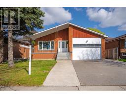 71 MASSEY STREET, Brampton, Ontario