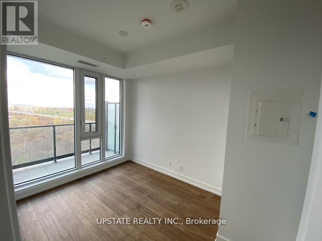 605 - 215 Veterans Drive, Brampton, Ontario  L7A 5L6 - Photo 8 - W12138630