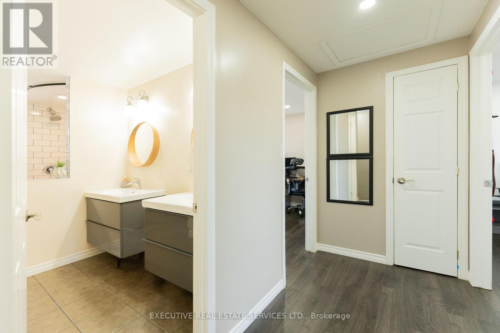 24 Kingham Road, Halton Hills (Ac Acton), Ontario  L7J 1S4 - Photo 21 - W12138638