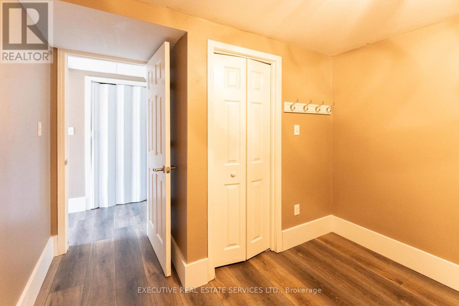 24 Kingham Road, Halton Hills (Ac Acton), Ontario  L7J 1S4 - Photo 26 - W12138638