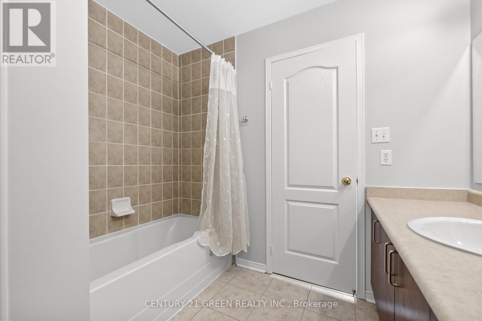 5162 Preservation Circle, Mississauga, Ontario  L5M 7T4 - Photo 38 - W12138688