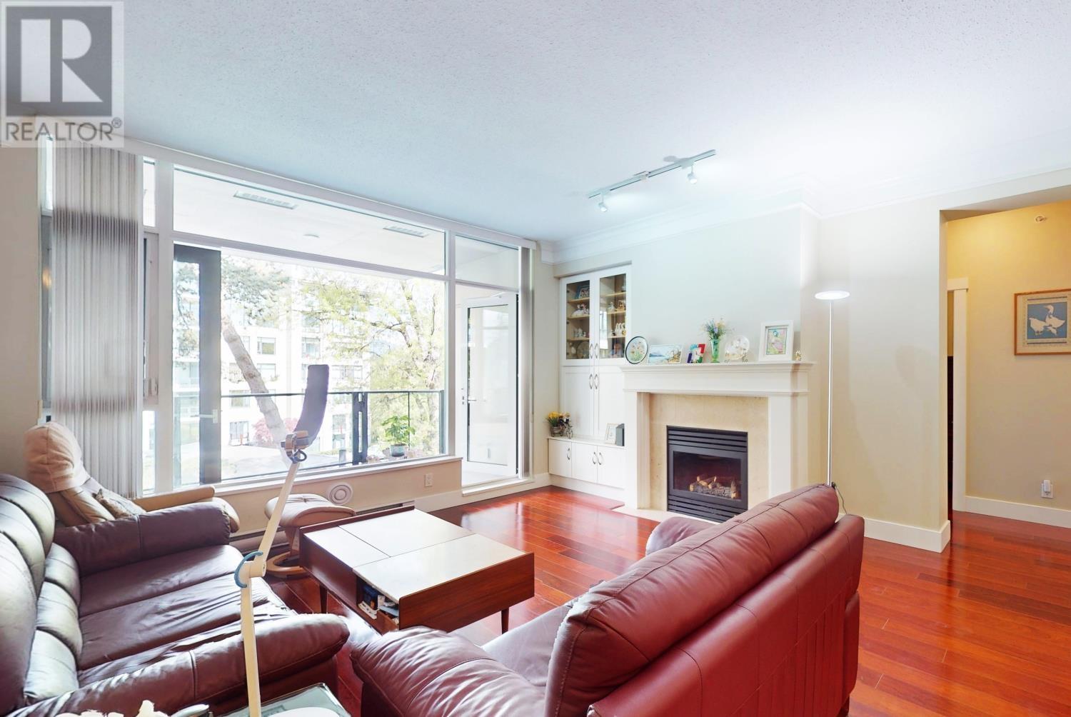 306 4759 Valley Drive, Vancouver, British Columbia  V6J 4B7 - Photo 3 - R3000596
