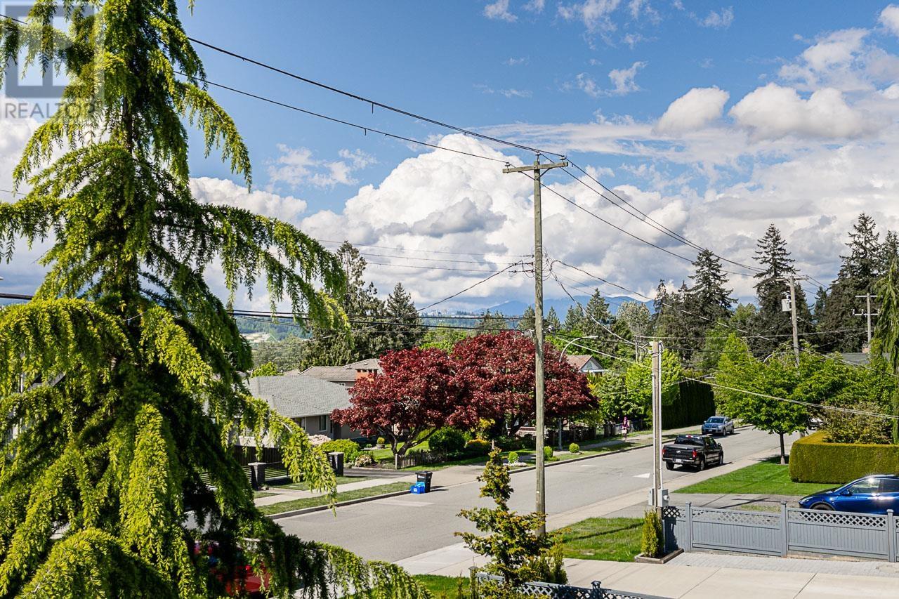 7954 Edmonds Street, Burnaby, British Columbia  V3N 1C2 - Photo 25 - R3000767