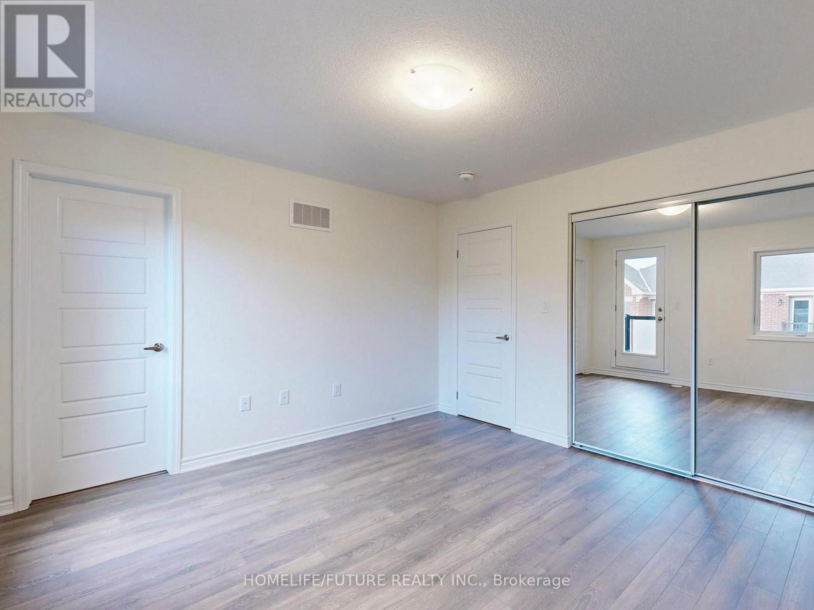 3217 Brigadier Avenue, Pickering, Ontario  L1X 0N4 - Photo 28 - E12138710
