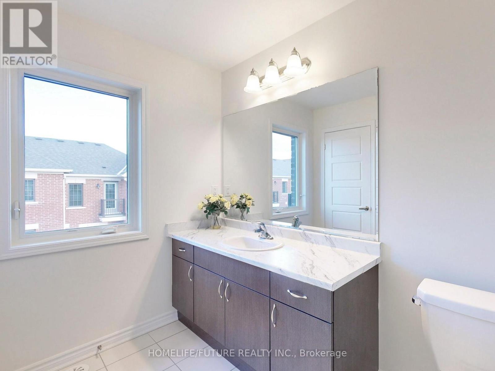3217 Brigadier Avenue, Pickering, Ontario  L1X 0N4 - Photo 30 - E12138710