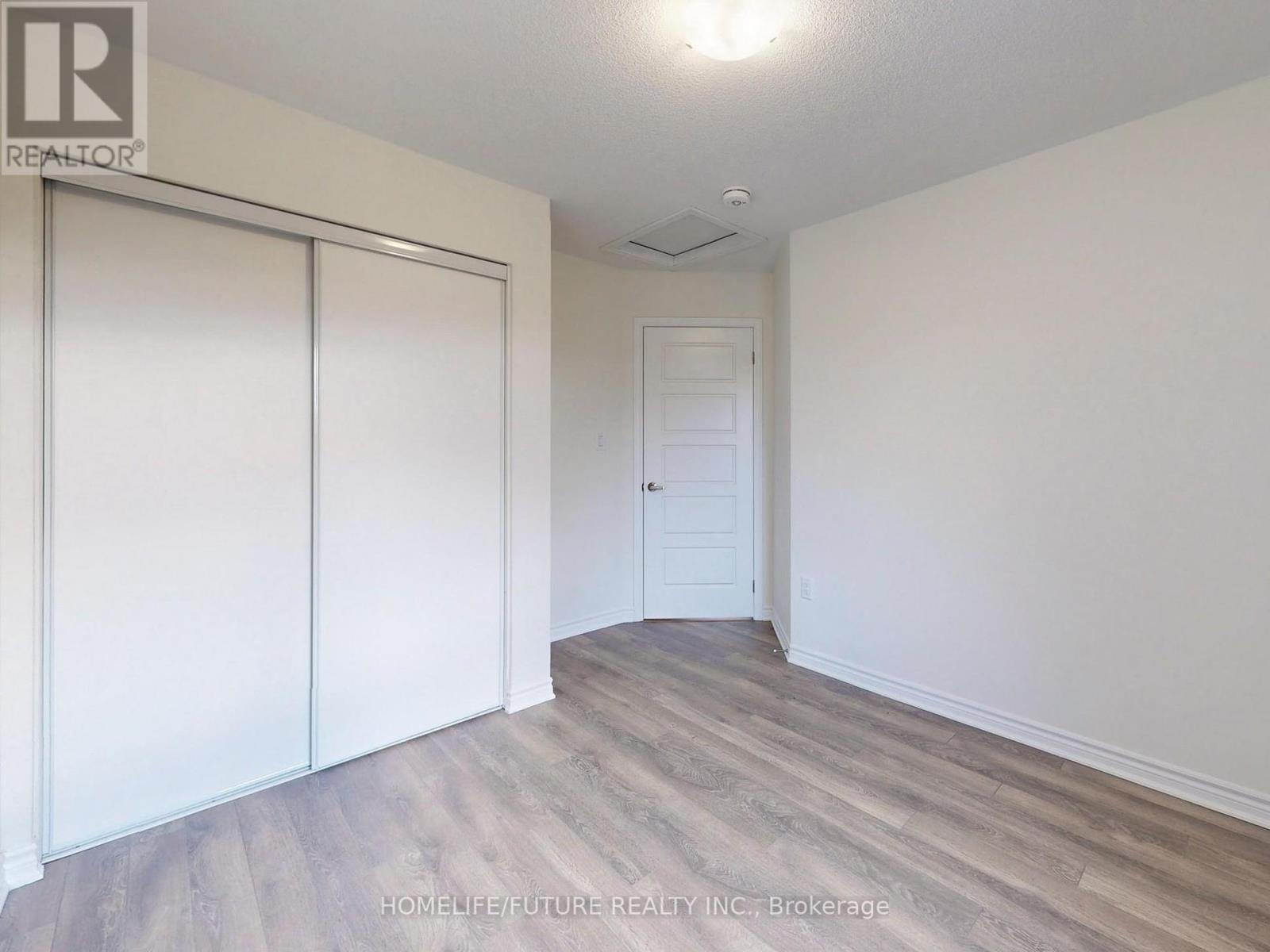 3217 Brigadier Avenue, Pickering, Ontario  L1X 0N4 - Photo 34 - E12138710