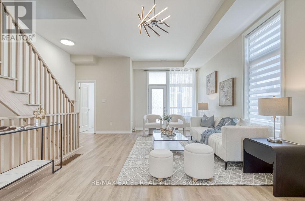 Property at 33 ALBERT FIRMAN LANE image 4