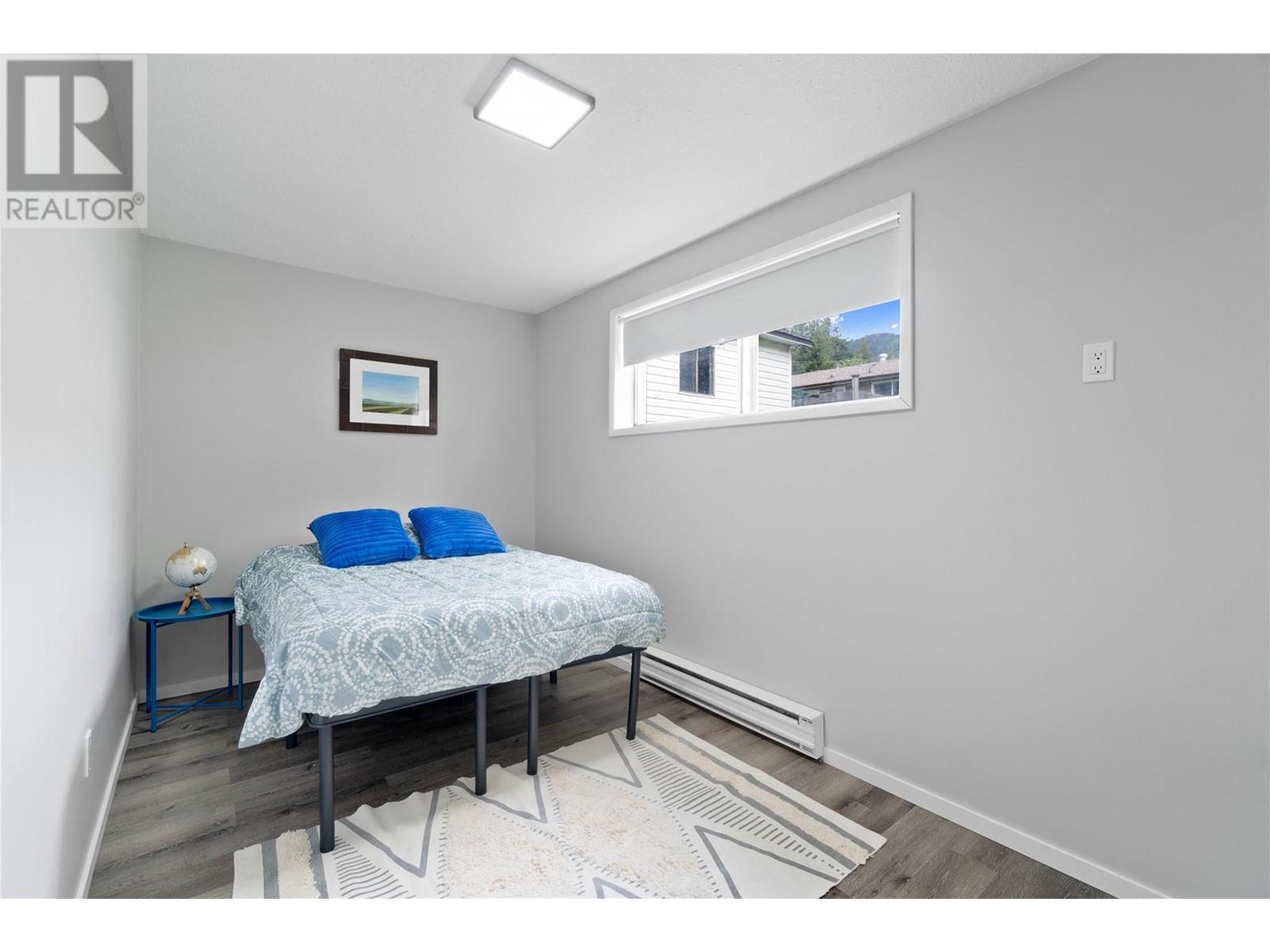 710 Conn Street, Sicamous, British Columbia  V0E 2B0 - Photo 22 - 10347268