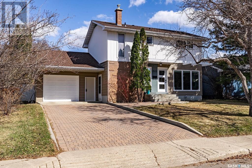Property at 2513 Ewart AVENUE image 2