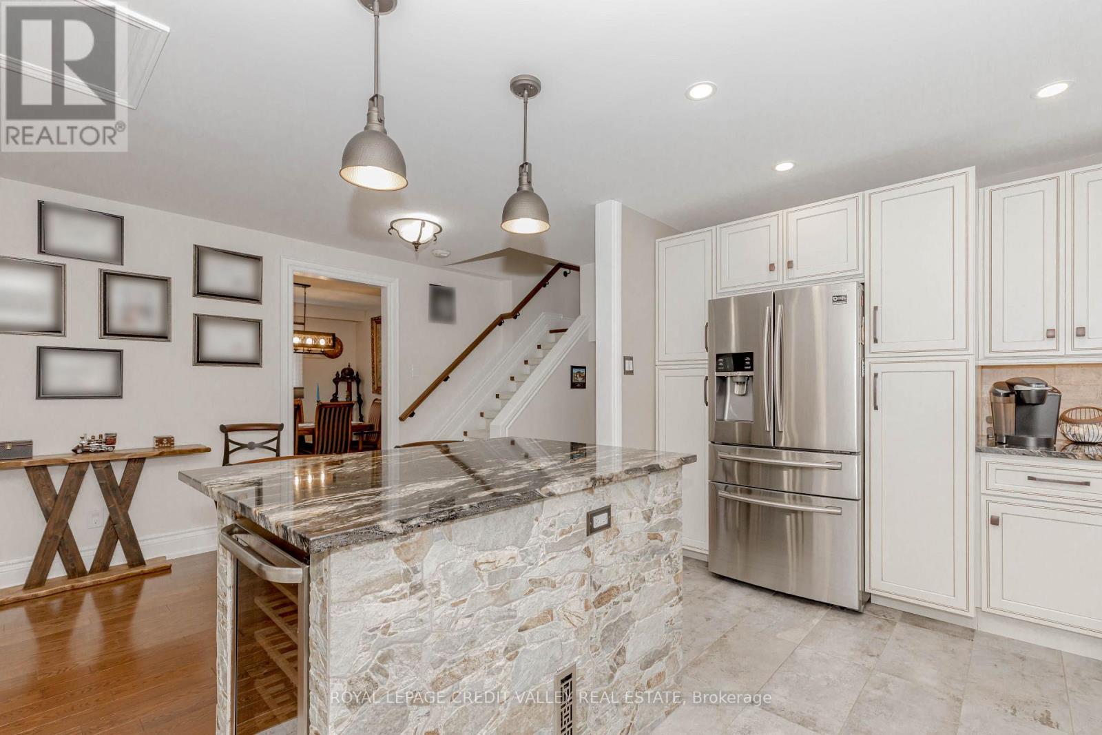 119 Connaught Crescent, Caledon, Ontario  L7E 2S3 - Photo 14 - W12138724