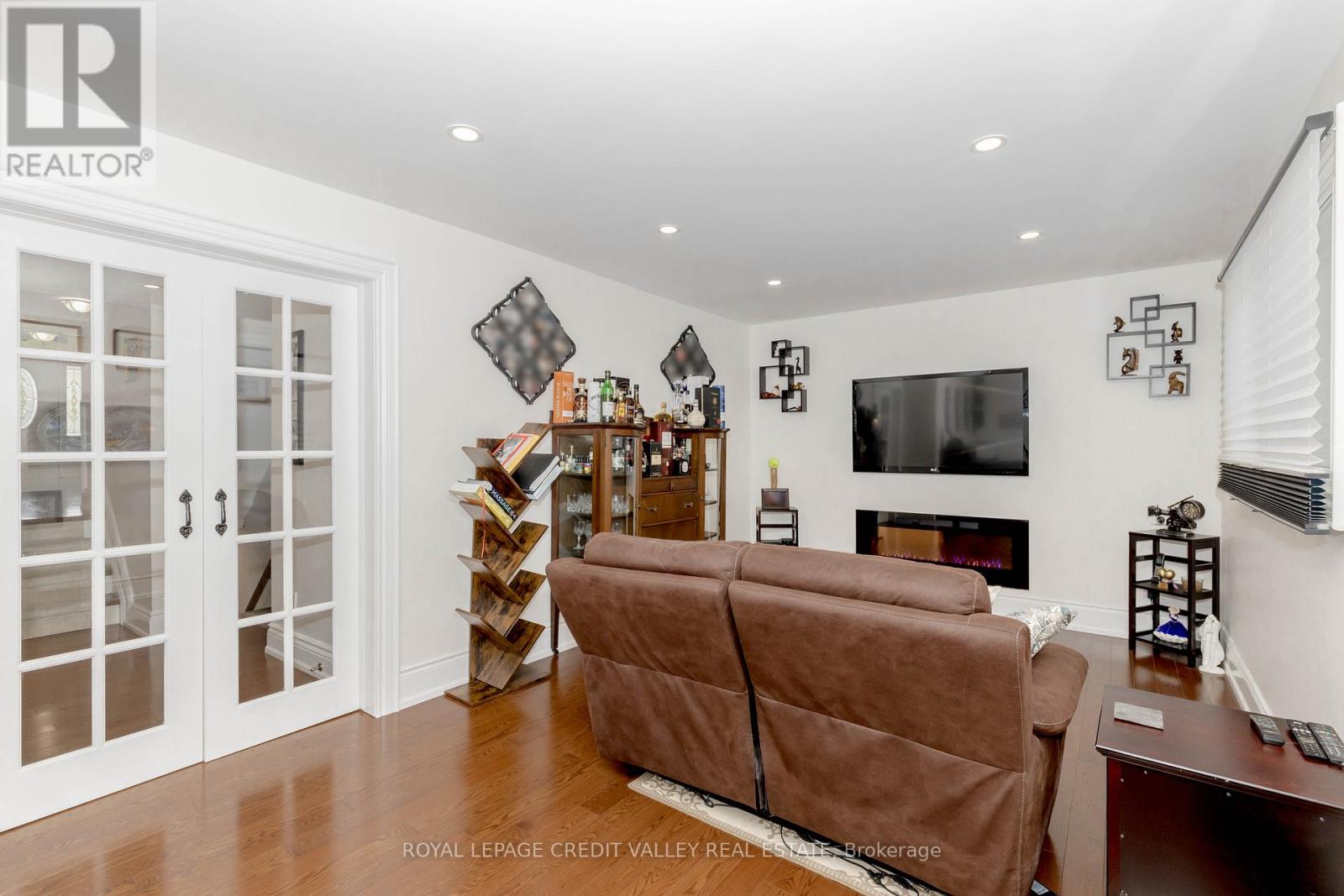 119 Connaught Crescent, Caledon, Ontario  L7E 2S3 - Photo 30 - W12138724