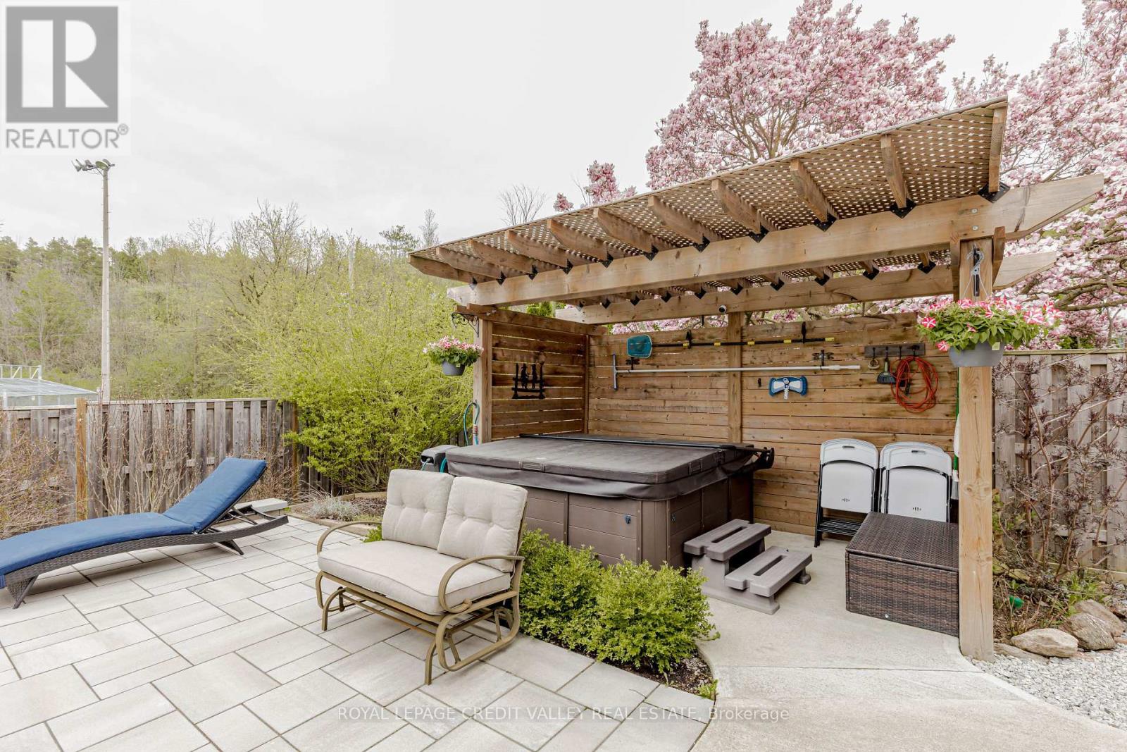 119 Connaught Crescent, Caledon, Ontario  L7E 2S3 - Photo 41 - W12138724