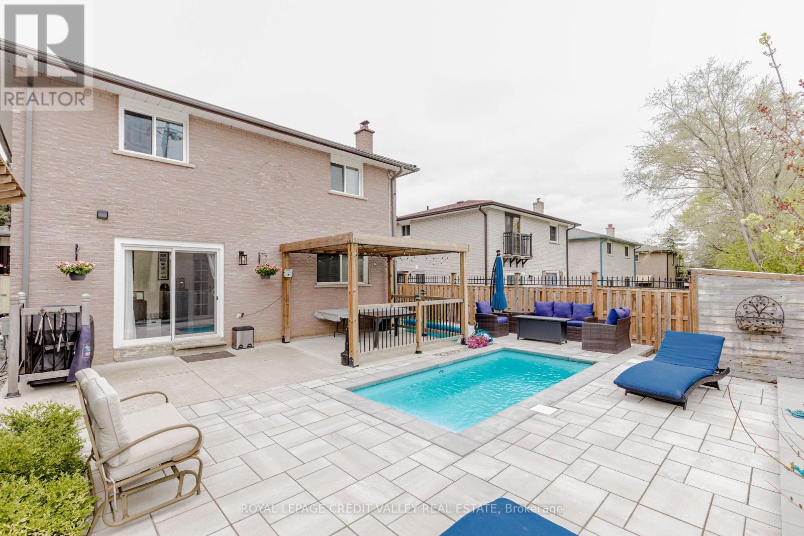 119 Connaught Crescent, Caledon, Ontario  L7E 2S3 - Photo 42 - W12138724