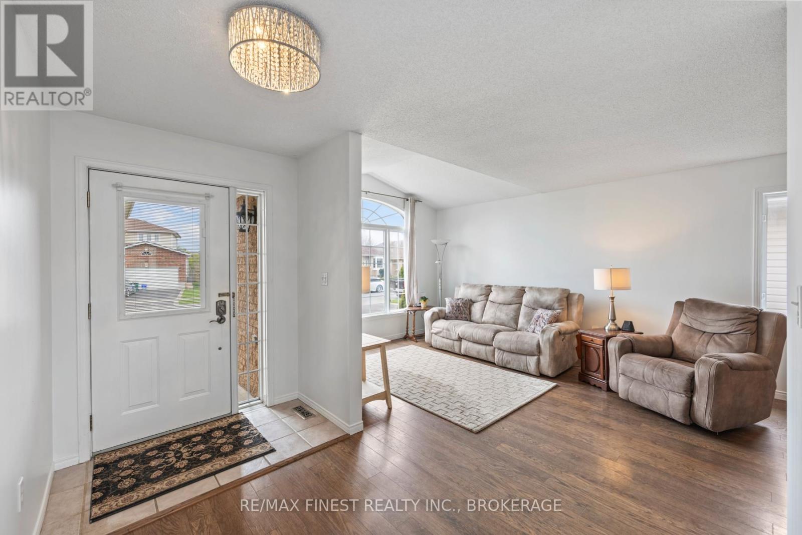 Property at 232 SHERIDAN STREET image 3