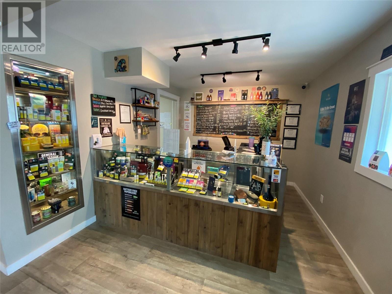 1885 Bakery Frontage Road, Christina Lake, British Columbia  V0H 1E0 - Photo 12 - 10347278