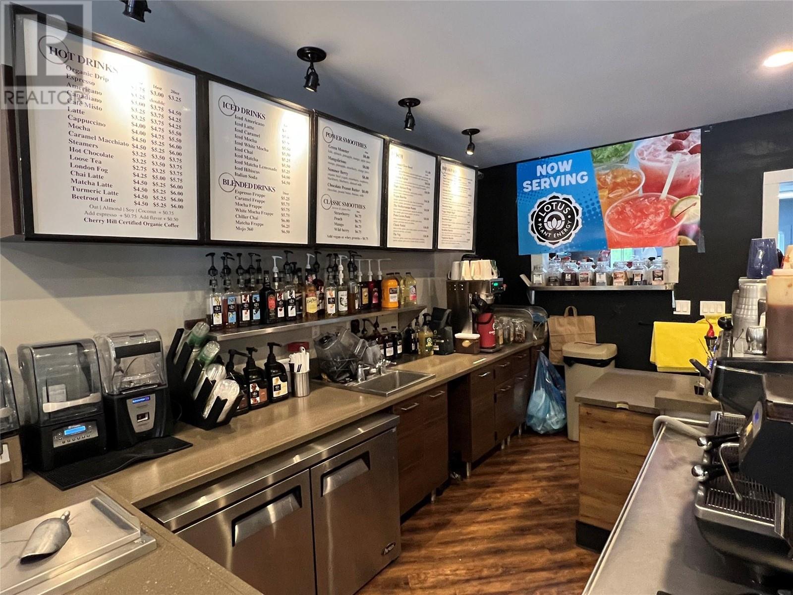 1885 Bakery Frontage Road, Christina Lake, British Columbia  V0H 1E0 - Photo 6 - 10347278