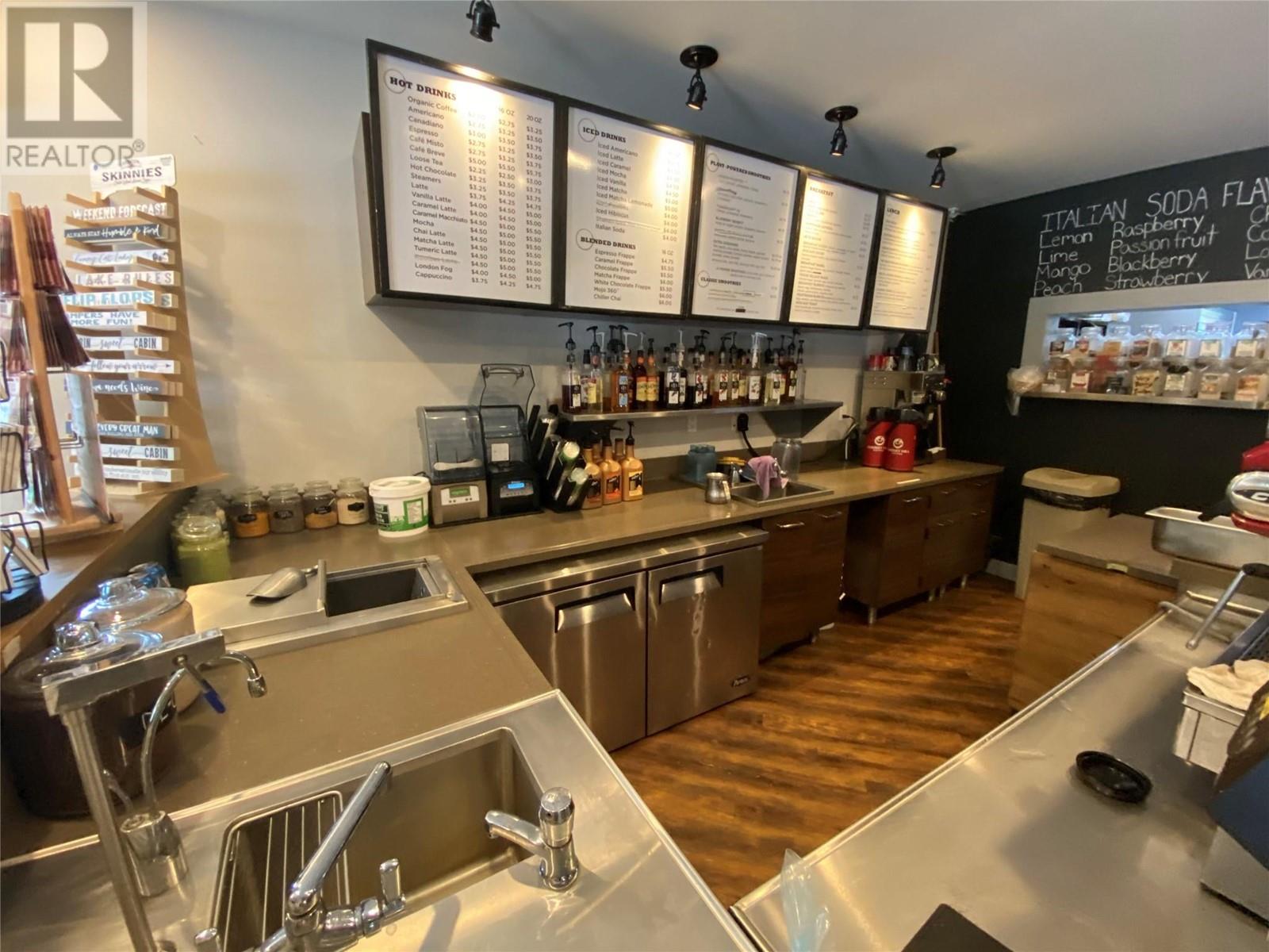 1885 Bakery Frontage Road, Christina Lake, British Columbia  V0H 1E0 - Photo 9 - 10347278