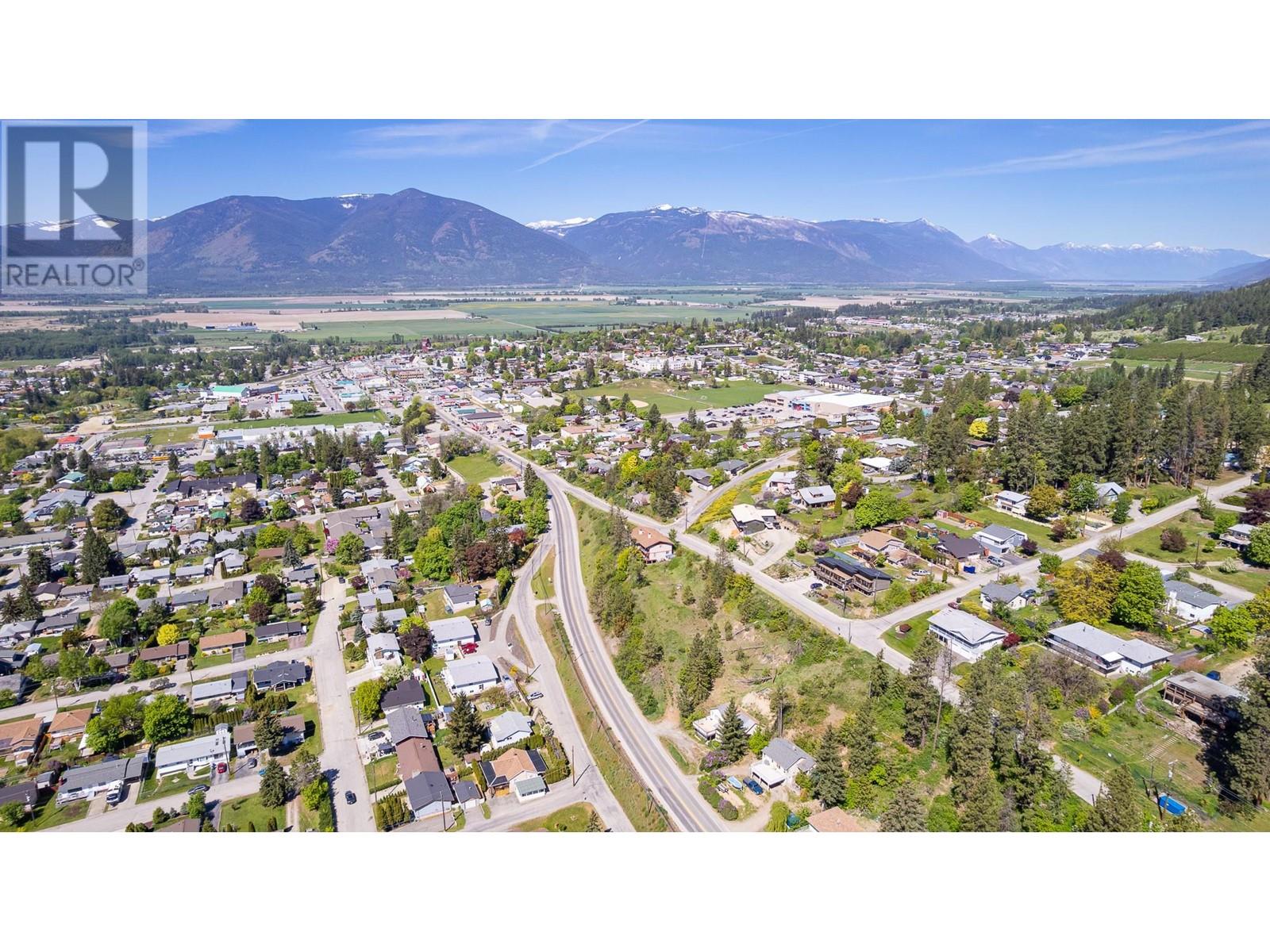2312 Canyon Street, Creston, British Columbia  V0B 1G5 - Photo 16 - 10347254