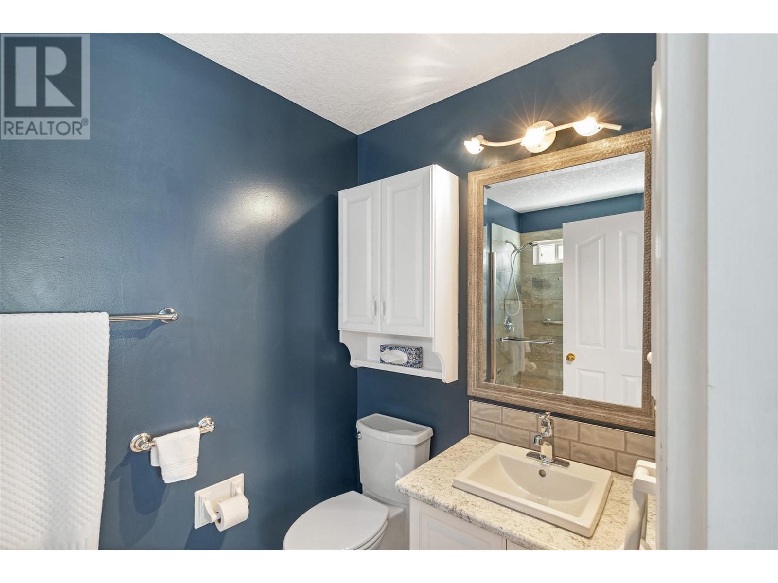 2088 Okanagan Street, Armstrong, British Columbia  V4Y 0C4 - Photo 24 - 10346407
