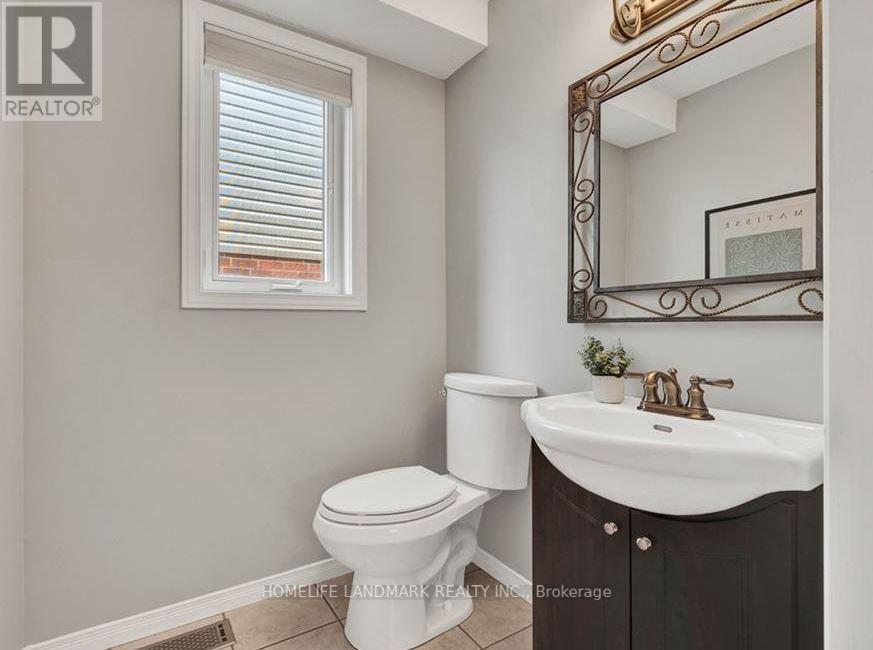 B - 664 Columbia Forest Boulevard, Waterloo, Ontario  N2V 2K9 - Photo 15 - X12138732