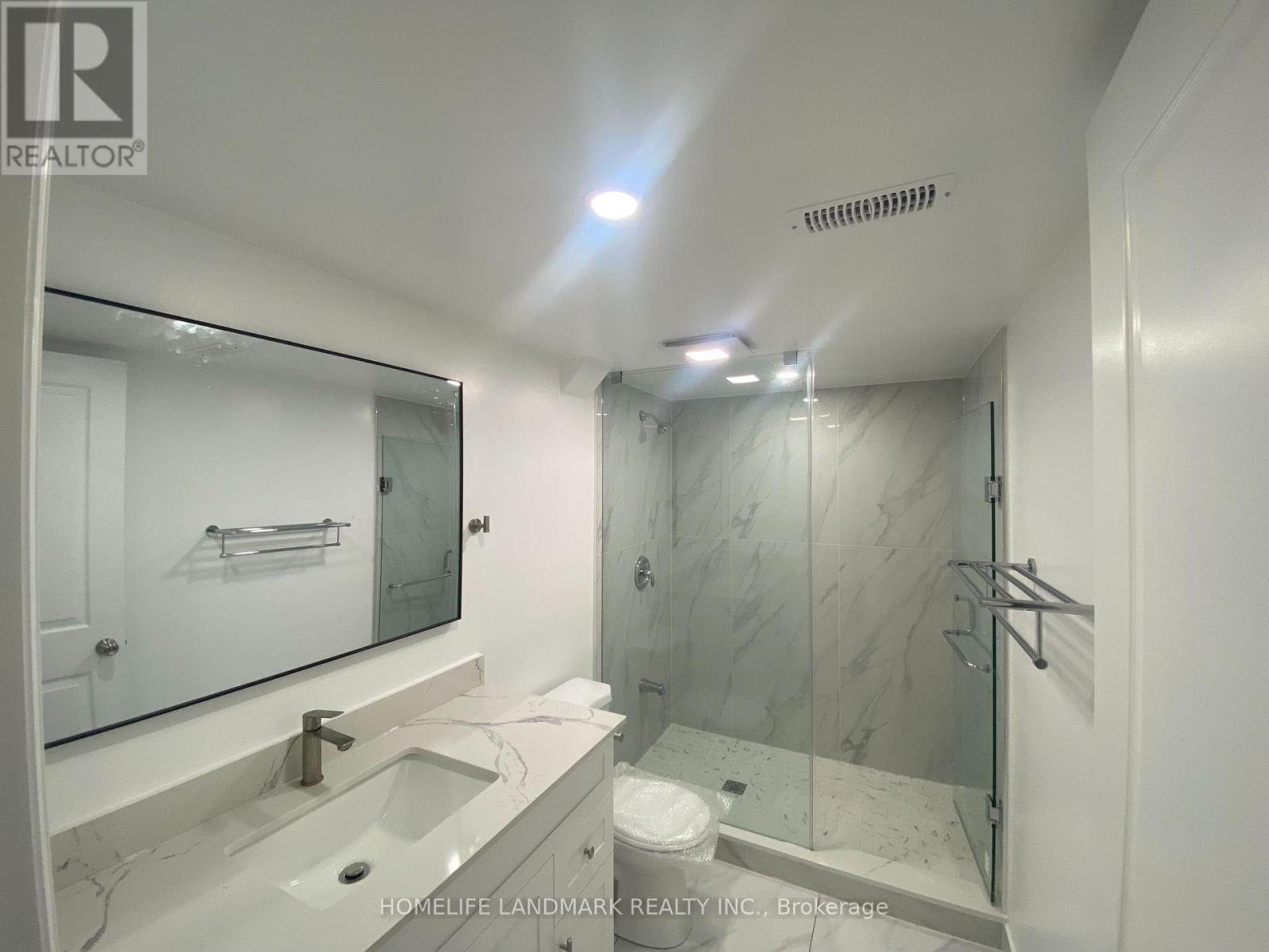 B - 664 Columbia Forest Boulevard, Waterloo, Ontario  N2V 2K9 - Photo 19 - X12138732