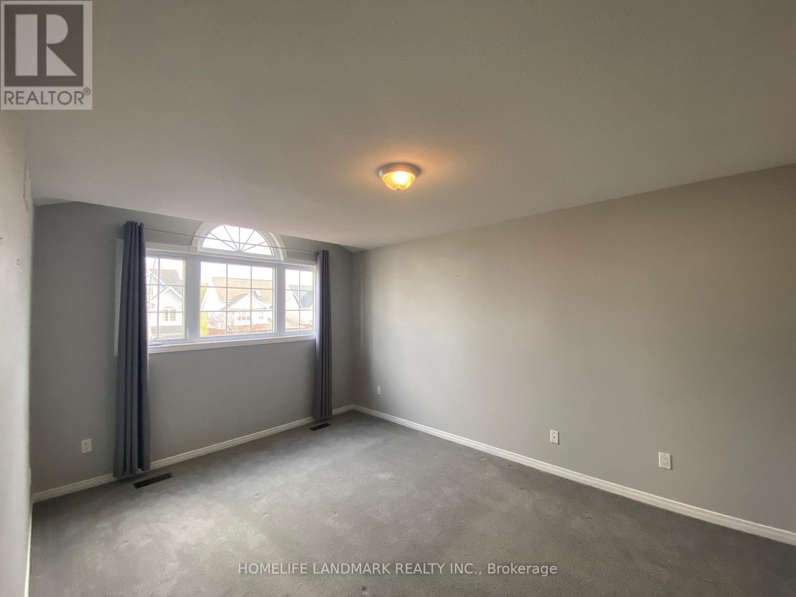 B - 664 Columbia Forest Boulevard, Waterloo, Ontario  N2V 2K9 - Photo 8 - X12138732
