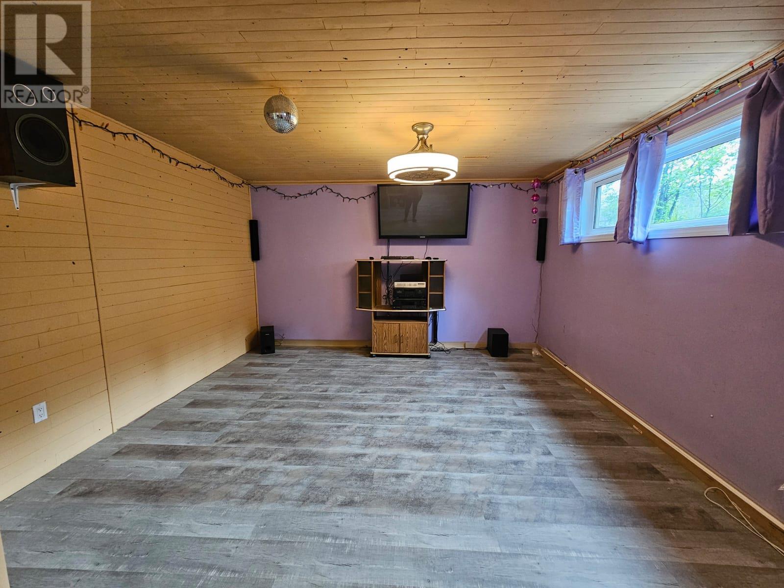 4420 Baldy Way, Chetwynd, British Columbia  V0C 1J0 - Photo 35 - 10332255