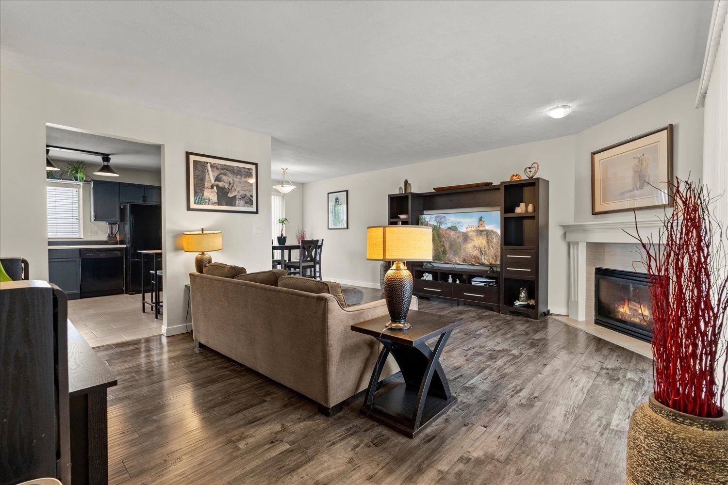 Property at 47 45740 THOMAS ROAD image 5