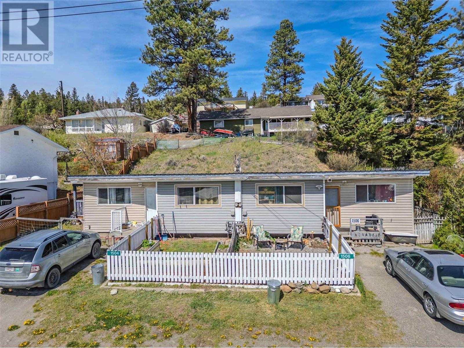 1504 Carson Street, Clinton, British Columbia  V0K 1K0 - Photo 1 - 10334010