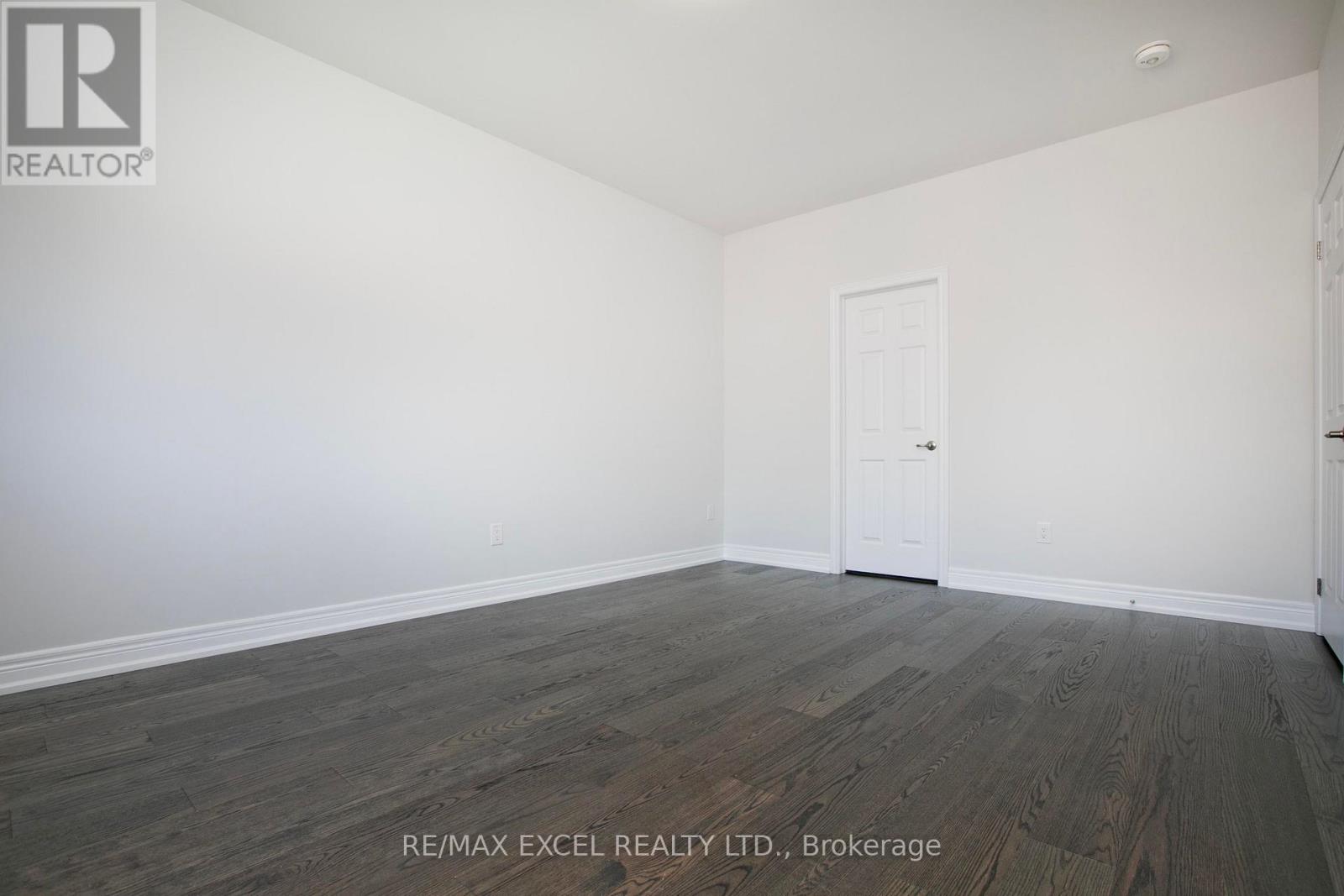 4 Yarl Drive, Markham, Ontario  L3S 0G3 - Photo 36 - N12138260